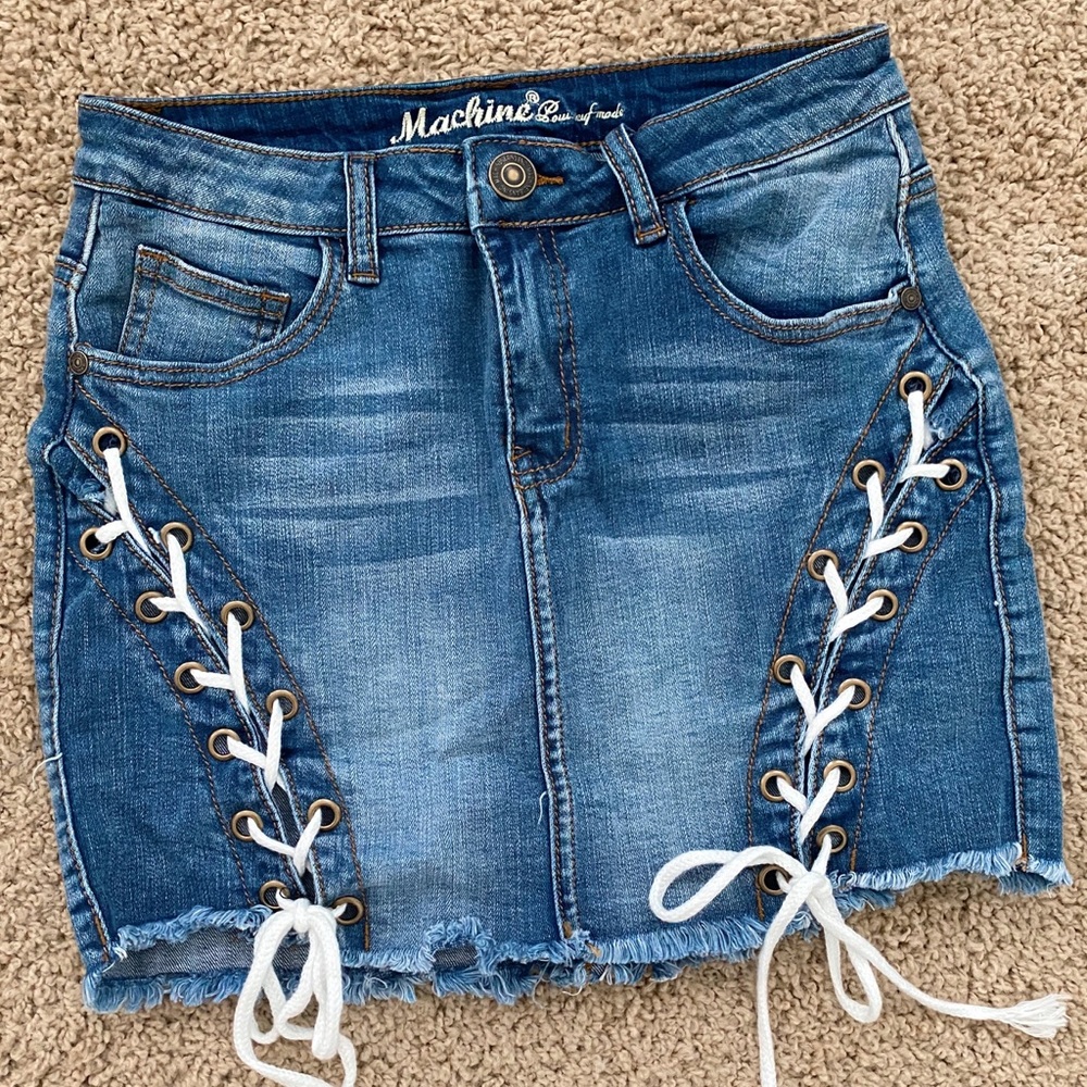 TheBoutique mini skirt